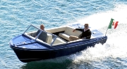 James Bond Sunseeker