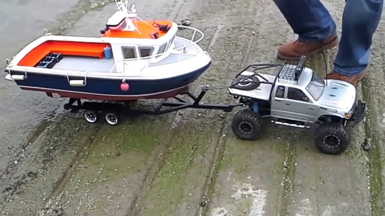Spektakulart_2019_How_to_put_boat_in_water_How_to_put_boat_in_water_