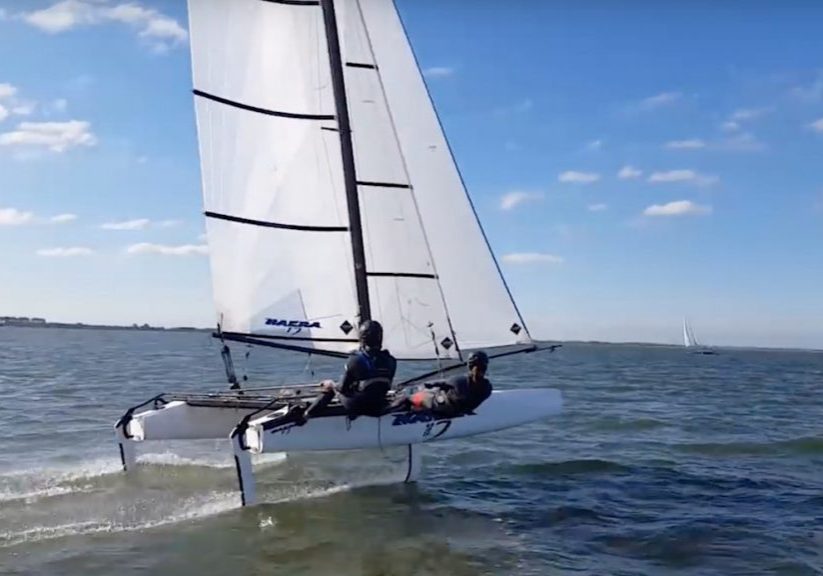 racing_bankappsegling_2016_NacraFoils_Ingang_Nacra_17_foiling